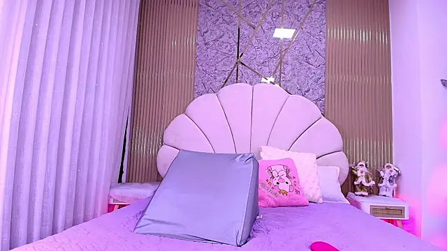 aisha sh online show from 10, 1, 2026