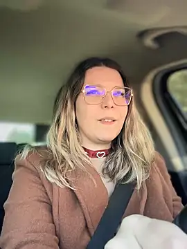 EmyLana online show from 4, 2, 2025