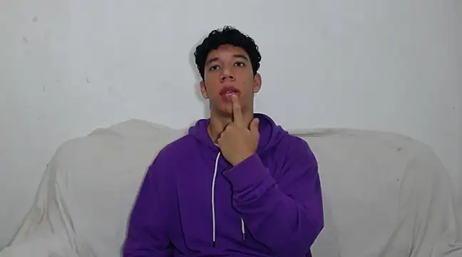 ethan noir online show from 22, 2, 2025
