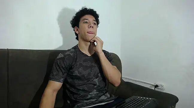 ethan noir online show from 25, 2, 2025