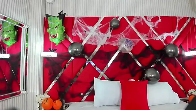 SusanCouper online show from 25, 10, 2025