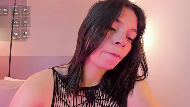 Snapshot of alisson_81 chatting on 2, 5, 2026 alisson 81 online show from 2, 5, 2026