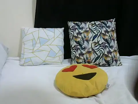 Snapshot of Lexi_i chatting on 4, 2, 2025 Lexi i online show from 4, 2, 2025