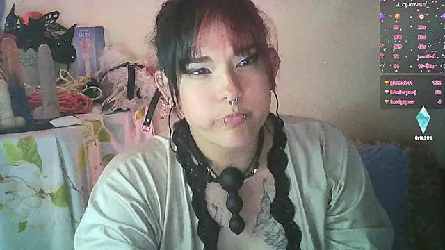 Snapshot of Ruby_Skywalker_ chatting on 22, 1, 2025 Ruby Skywalker online show from 22, 1, 2025