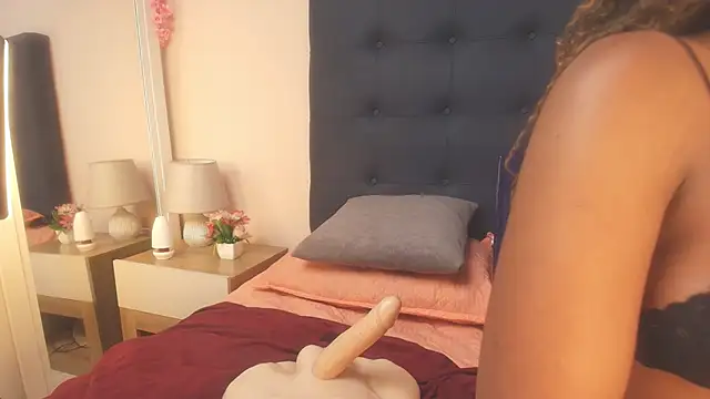 Evelonga 707 online show from 18, 4, 2026