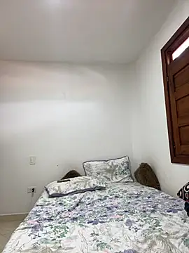 Im Amelia online show from 5, 11, 2025