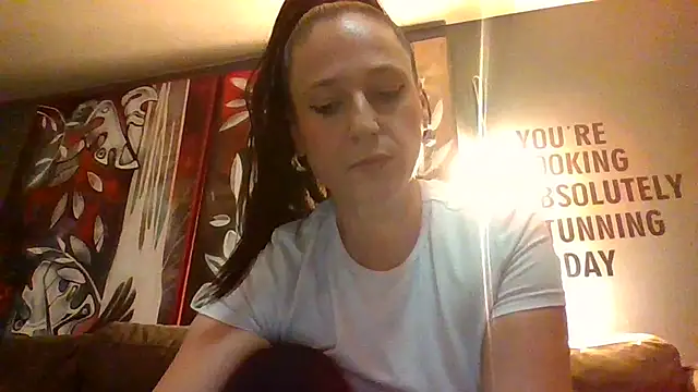 Snapshot of Audrey_hotty chatting on 24, 10, 2025 Audrey hotty online show from 24, 10, 2025