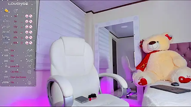 Snapshot of isaa_19 chatting on 13, 3, 2025 isaa 19 online show from 13, 3, 2025