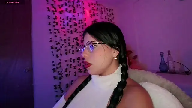 Adararose1 online show from 8, 9, 2025
