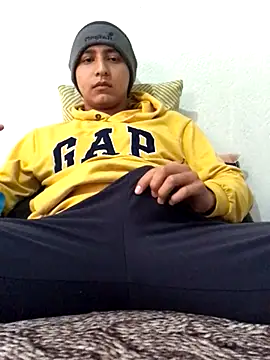 Slow Kmazutra online show from 2, 12, 2024