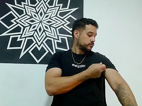 Snapshot of _CHRIS-DENNIS_ chatting on 3, 4, 2026 CHRIS-DENNIS online show from 3, 4, 2026