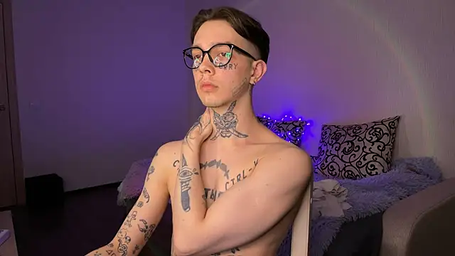 Snapshot of anahori__simon chatting on 28, 2, 2025 anahori simon online show from 28, 2, 2025