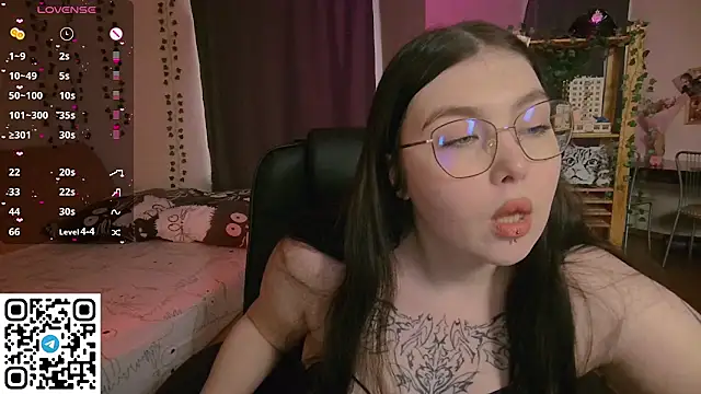 Arizonaa Muse online show from 23, 2, 2026