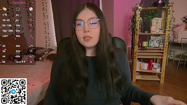 Arizonaa Muse online show from 25, 2, 2026