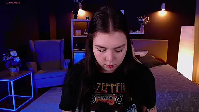 Arizonaa Muse online show from 18, 1, 2025
