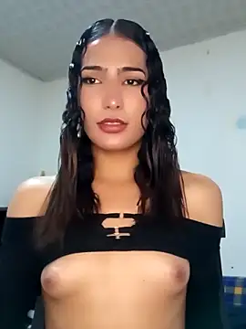 Lanna hott  online show from 2, 3, 2025