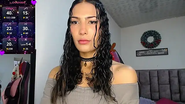 Lanna hott  online show from 14, 12, 2025