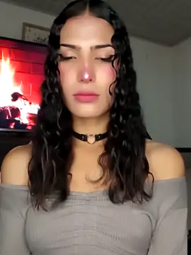 Lanna hott  online show from 17, 11, 2025