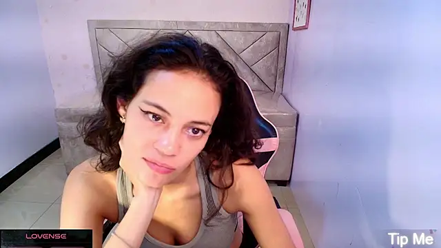 Tyna ch online show from 5, 3, 2025