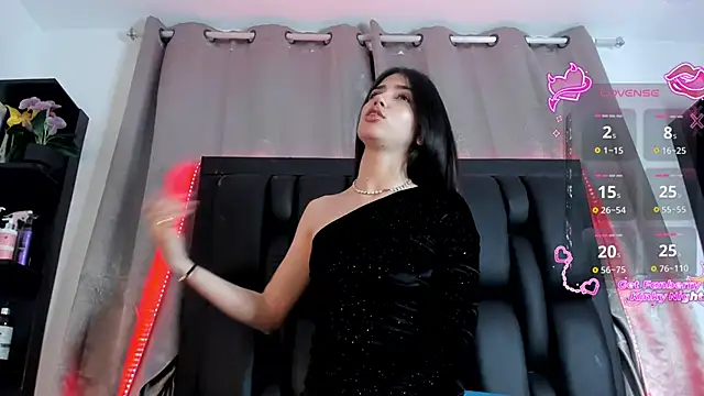SaraRoy  online show from 28, 4, 2026