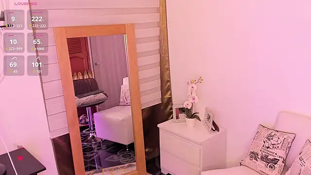 mrs griseld  online show from 24, 4, 2026