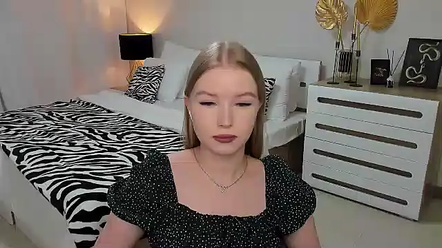 shy  lady online show from 5, 2, 2025