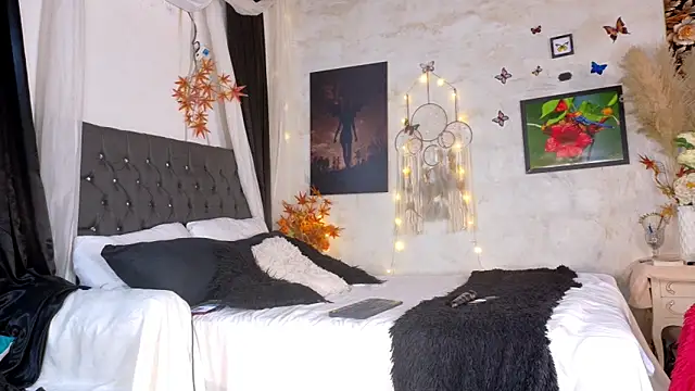 Kyara Queen online show from 11, 2, 2026