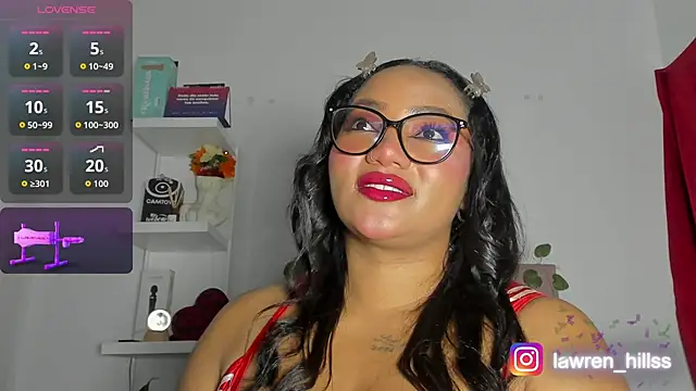 Snapshot of Lilithcaballero chatting on 27, 10, 2025 Lilithcaballero online show from 27, 10, 2025