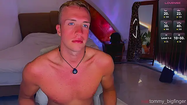 Snapshot of tommy_cumfinger chatting on 26, 11, 2025 tommy cumfinger online show from 26, 11, 2025