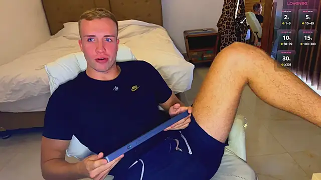 tommy cumfinger online show from 11, 5, 2026