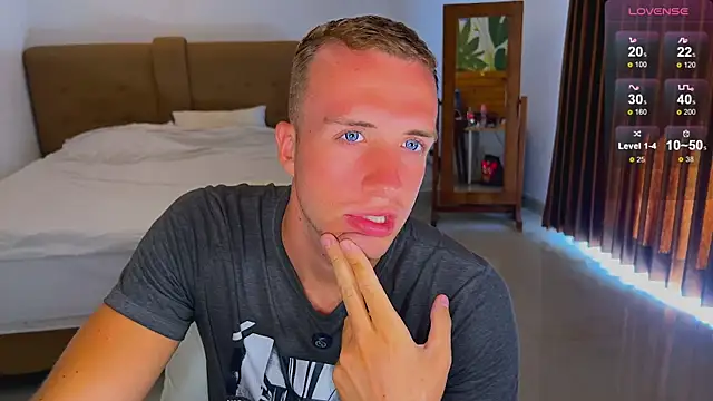 Snapshot of tommy_cumfinger chatting on 25, 9, 2025 tommy cumfinger online show from 25, 9, 2025