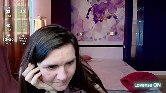 AriaGray online show from 9, 3, 2026