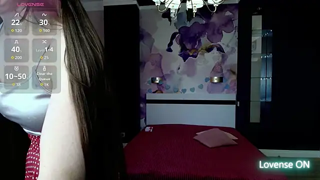 AriaGray online show from 9, 4, 2026