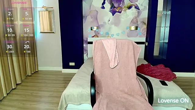 AriaGray online show from 11, 3, 2026