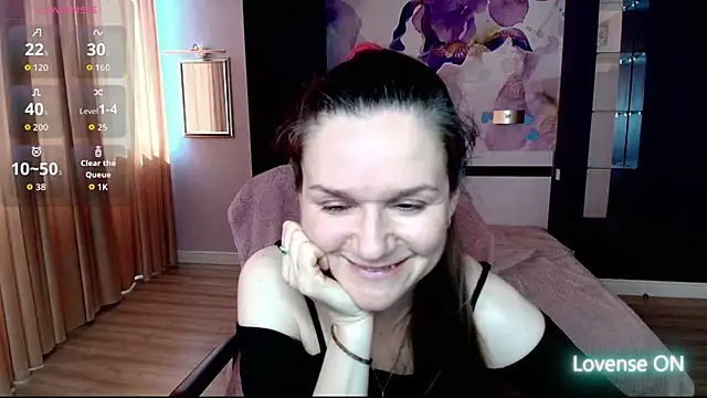 Snapshot of AriaGray chatting on 11, 5, 2026 AriaGray online show from 11, 5, 2026