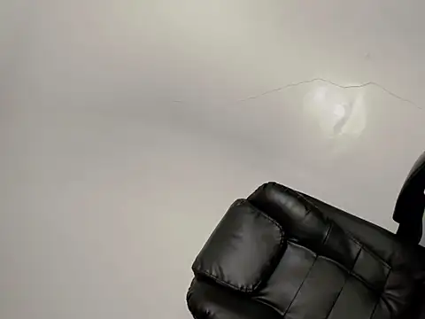 Selene14 online show from 14, 4, 2026