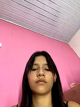 Snapshot of FerneyManti chatting on 15, 9, 2025 FerneyManti online show from 15, 9, 2025