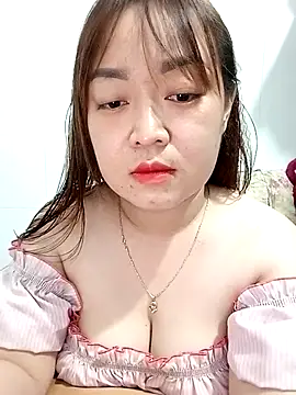 VyOanh2K online show from 2, 3, 2025