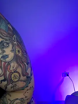 Aria Bennett21 online show from 13, 3, 2026