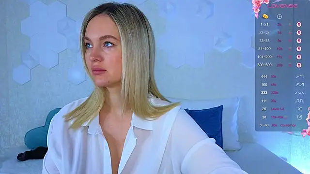 Lynna Sparks online show from 18, 10, 2025