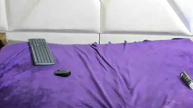 Aura love69 online show from 8, 2, 2025