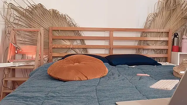 my lina online show from 21, 4, 2026