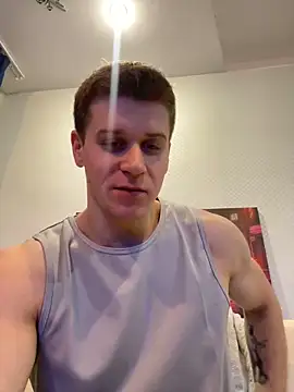 Snapshot of Bruno_Banani chatting on 2, 12, 2024 Bruno Banani online show from 2, 12, 2024