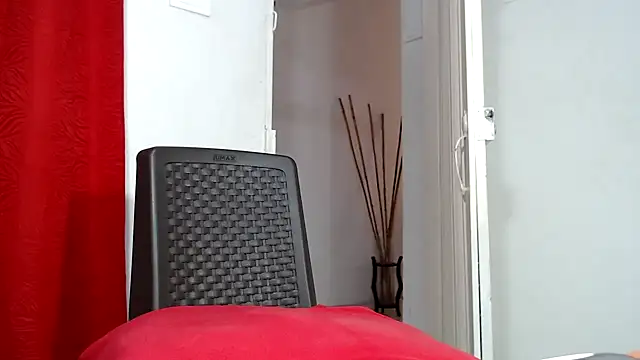 Snapshot of KristalTsXXX chatting on 27, 1, 2025 KristalTsXXX online show from 27, 1, 2025