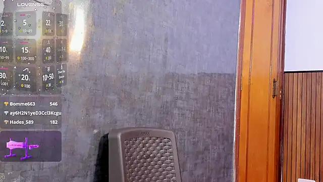 Snapshot of zyle_boobs chatting on 23, 2, 2025 zyle boobs online show from 23, 2, 2025