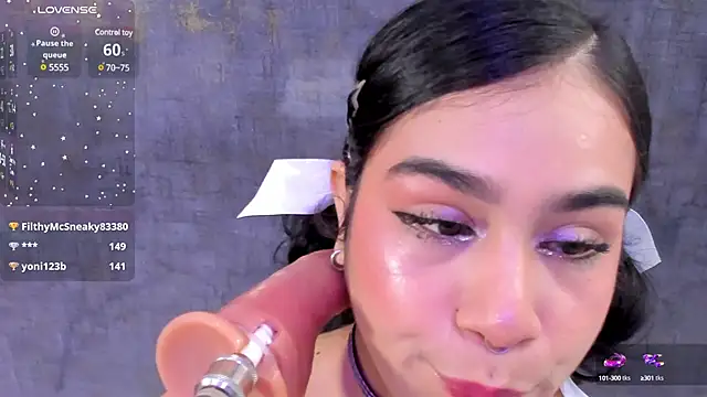 Snapshot of zyle_boobs chatting on 12, 3, 2025 zyle boobs online show from 12, 3, 2025