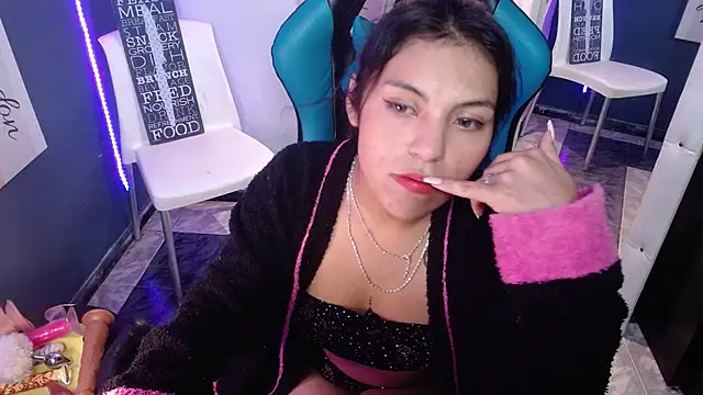 MartinaFonse online show from 31, 1, 2025
