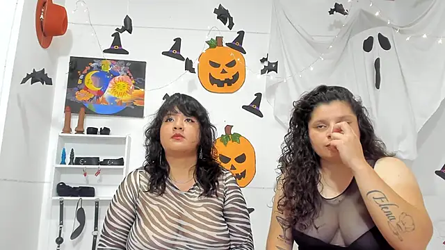 Karol IsabelCouple online show from 1, 11, 2025