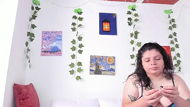 Karol IsabelCouple online show from 14, 12, 2024