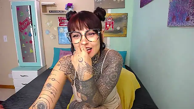 LolaRouse online show from 9, 12, 2024